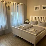 Gaestehaus Goldenes Lamm 3*